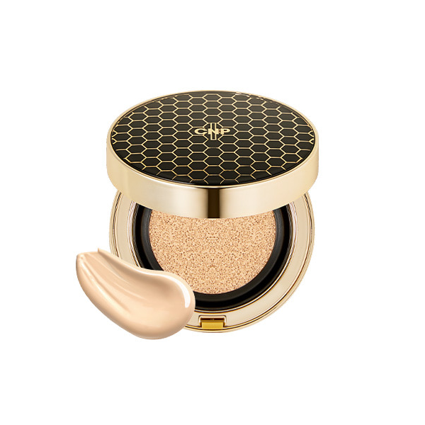 CNP Laboratory Propolis Ampule in Cushion With Refill SPF50+ PA+++